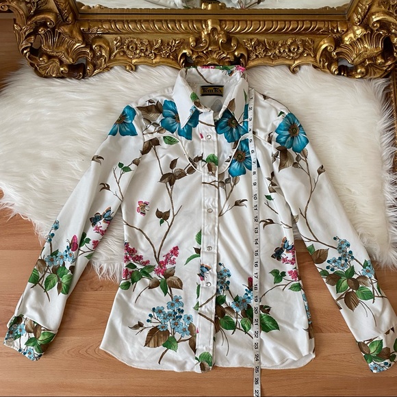 Tem Tex Vintage Button Down Blouse - Picture 9 of 11